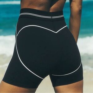 ALO Yoga Black Bike Shorts with White Accents